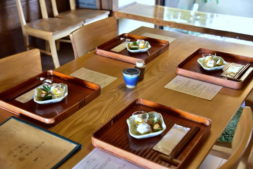 雄獅旅遊｜日本四國雙鐵道六天五夜行程推薦 伊予灘夕陽列車&千