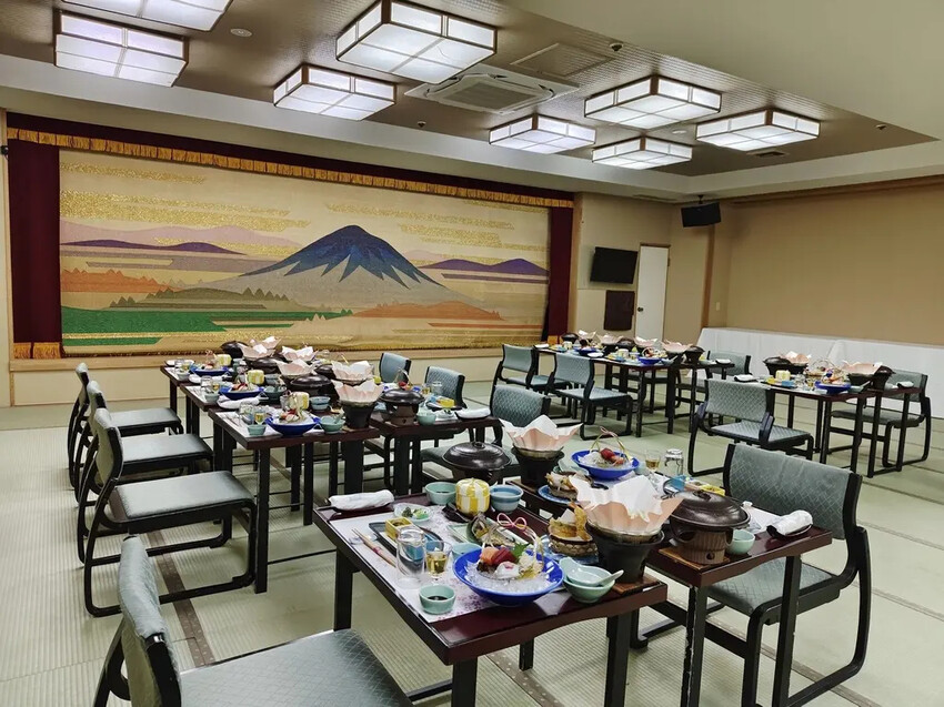 雄獅旅遊｜日本四國雙鐵道六天五夜行程推薦 伊予灘夕陽列車&千