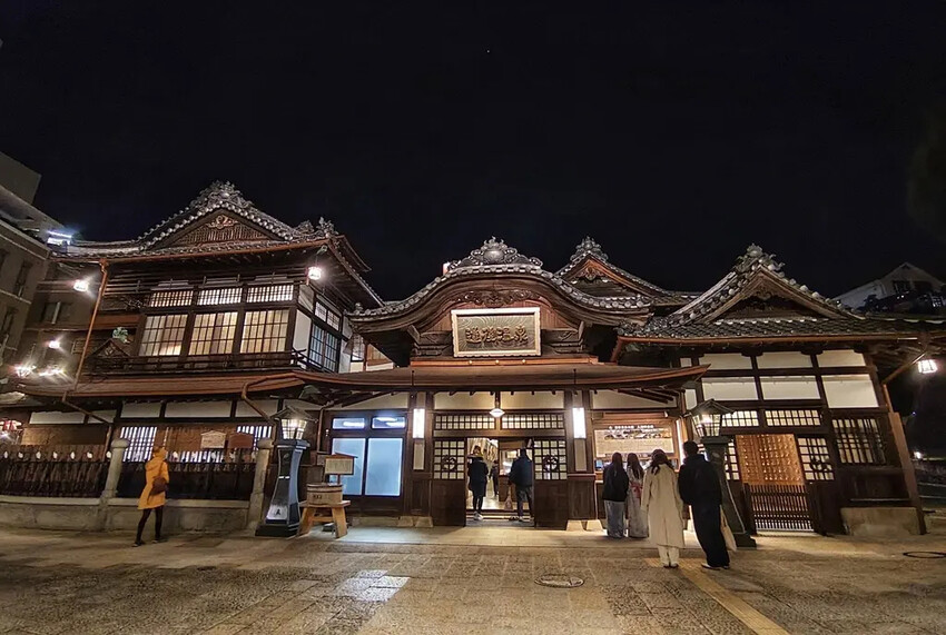 雄獅旅遊｜日本四國雙鐵道六天五夜行程推薦 伊予灘夕陽列車&千