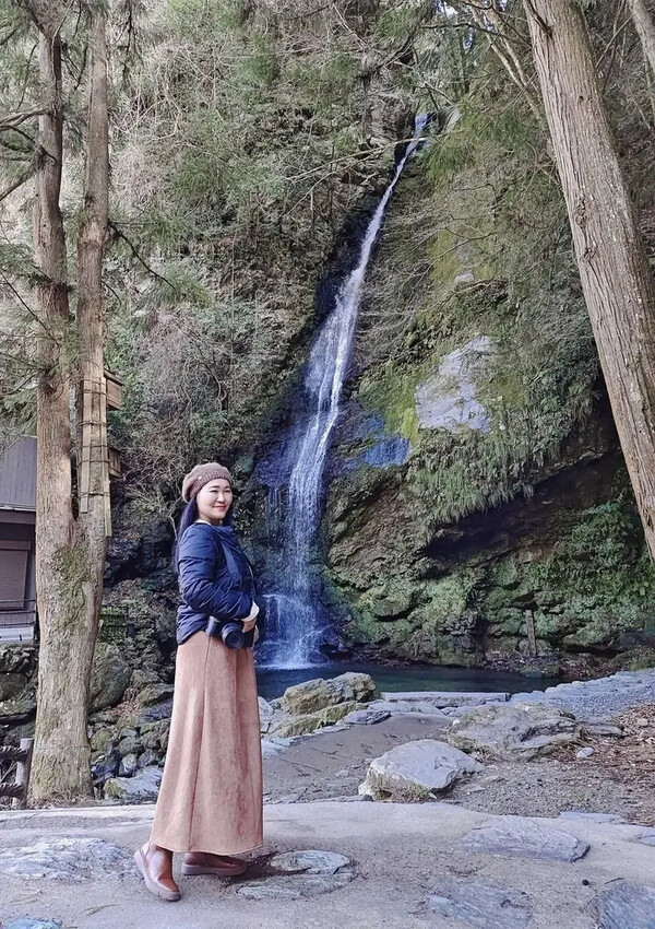 德島三好市|祖谷葛藤橋 隱藏於山谷之間的神秘境地 橫跨祖谷川發現德島祖谷的原始樣貌|西莉亞玩樂人生 雄獅旅遊|日本四國雙鐵道六天五夜行程推薦 伊予灘夕陽列車&千