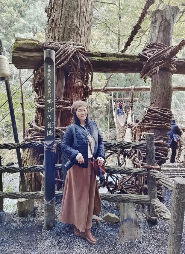 德島三好市|祖谷葛藤橋 隱藏於山谷之間的神秘境地 橫跨祖谷川發現德島祖谷的原始樣貌|西莉亞玩樂人生 雄獅旅遊|日本四國雙鐵道六天五夜行程推薦 伊予灘夕陽列車&千