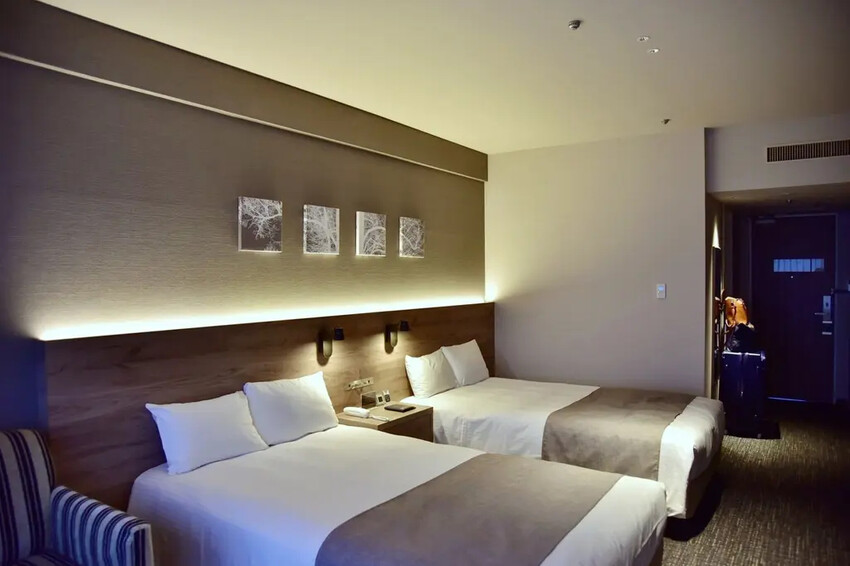 雄獅旅遊｜日本四國雙鐵道六天五夜行程推薦 伊予灘夕陽列車&千