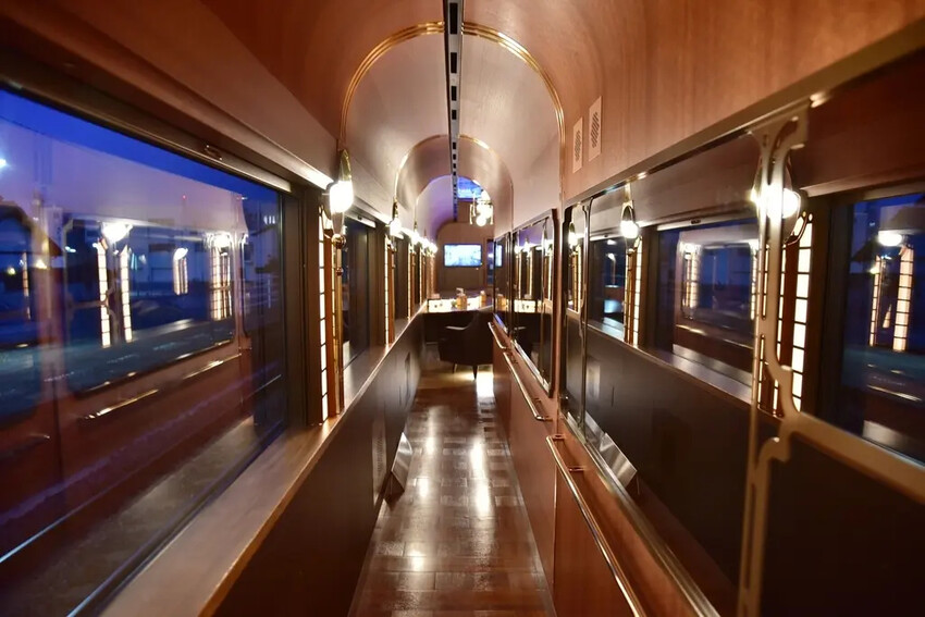 雄獅旅遊｜日本四國雙鐵道六天五夜行程推薦 伊予灘夕陽列車&千