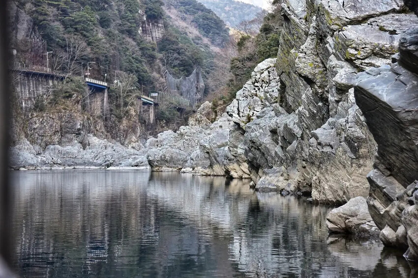 雄獅旅遊｜日本四國雙鐵道六天五夜行程推薦 伊予灘夕陽列車&千