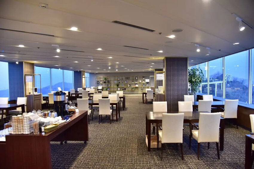 雄獅旅遊｜日本四國雙鐵道六天五夜行程推薦 伊予灘夕陽列車&千