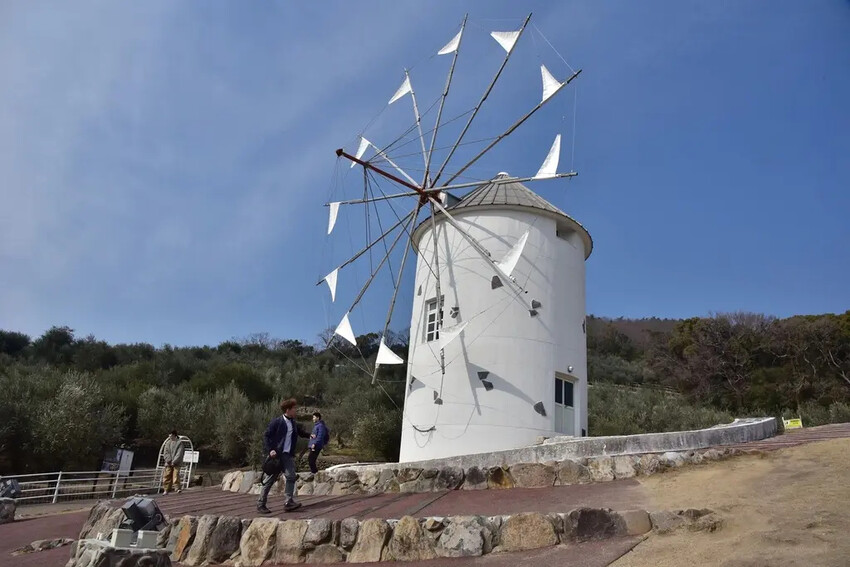 雄獅旅遊｜日本四國雙鐵道六天五夜行程推薦 伊予灘夕陽列車&千
