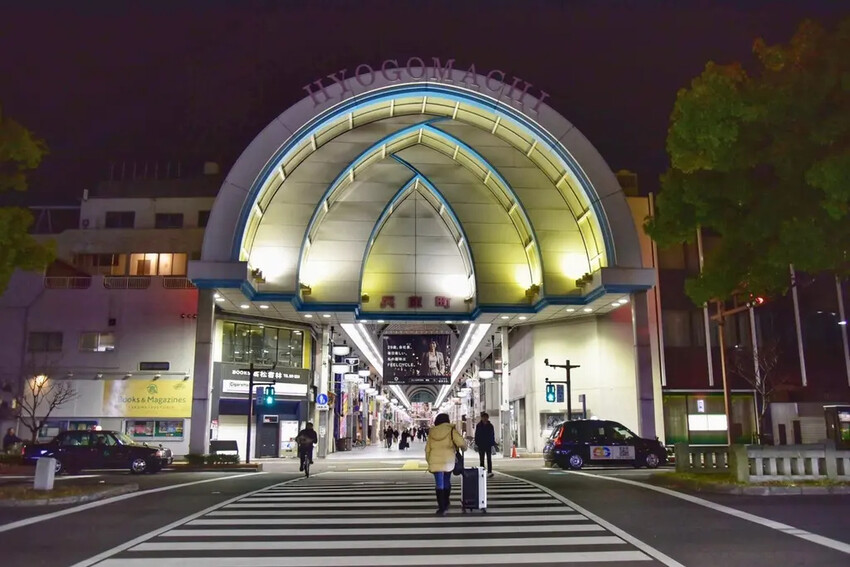 雄獅旅遊｜日本四國雙鐵道六天五夜行程推薦 伊予灘夕陽列車&千