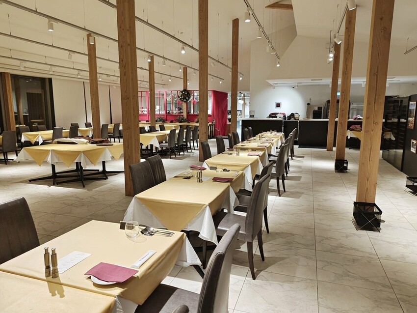 雄獅旅遊｜日本四國雙鐵道六天五夜行程推薦 伊予灘夕陽列車&千