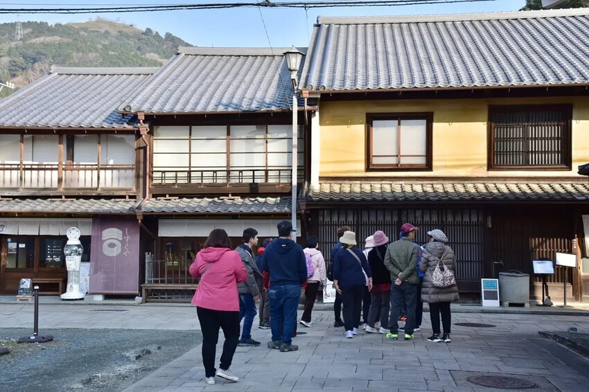 雄獅旅遊｜日本四國雙鐵道六天五夜行程推薦 伊予灘夕陽列車&千