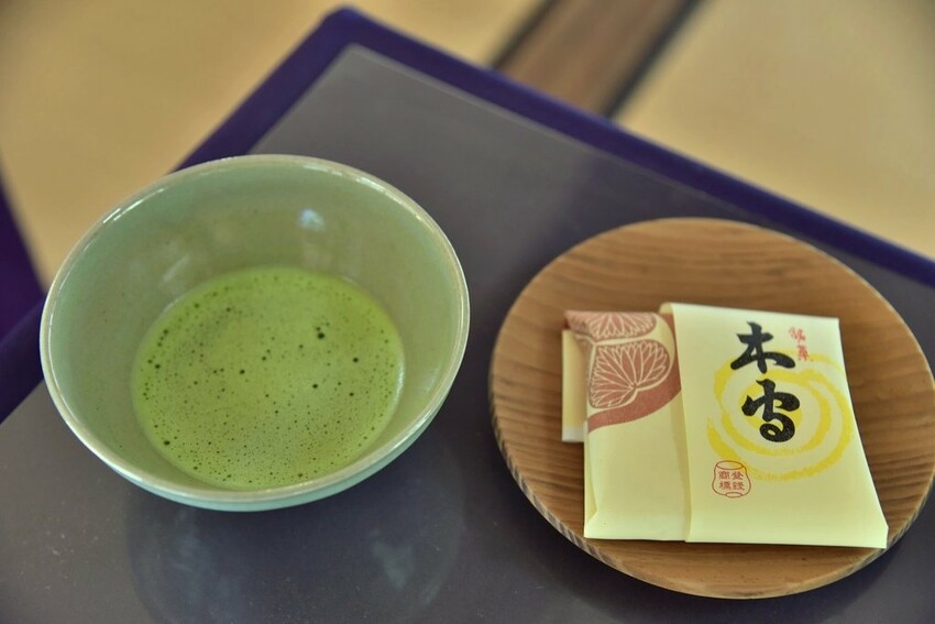 雄獅旅遊｜日本四國雙鐵道六天五夜行程推薦 伊予灘夕陽列車&千