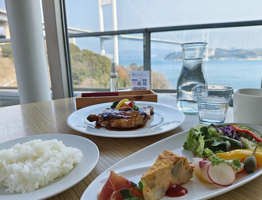 雄獅旅遊｜日本四國雙鐵道六天五夜行程推薦 伊予灘夕陽列車&千