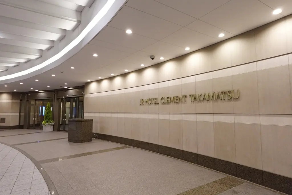 雄獅旅遊｜日本四國雙鐵道六天五夜行程推薦 伊予灘夕陽列車&千