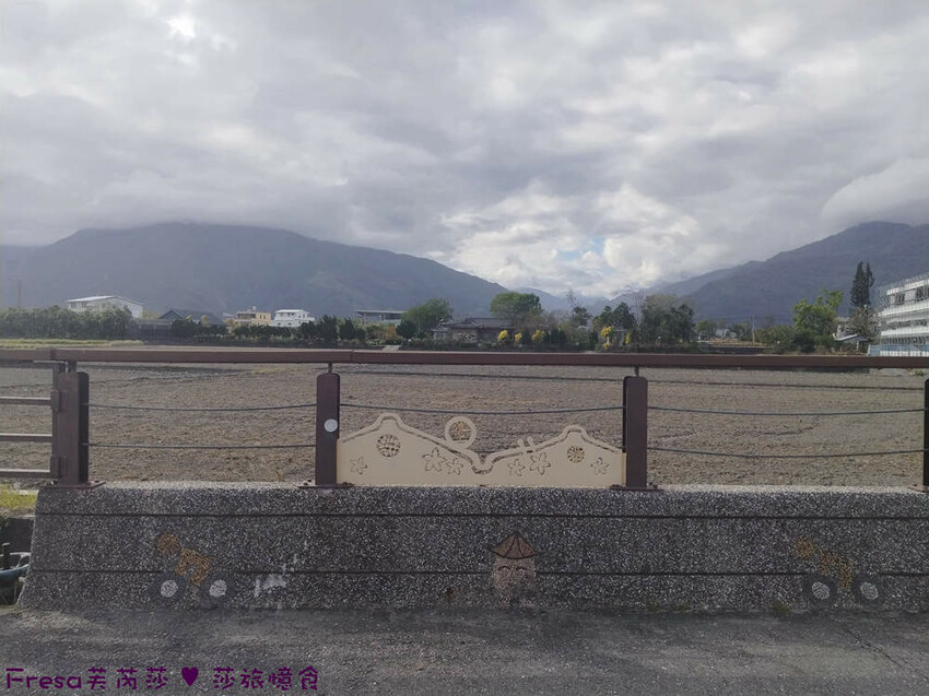 台東縣池上鄉台東景點【池上風情租車】池上火車站旁!俏亮造型四輪車超吸睛!