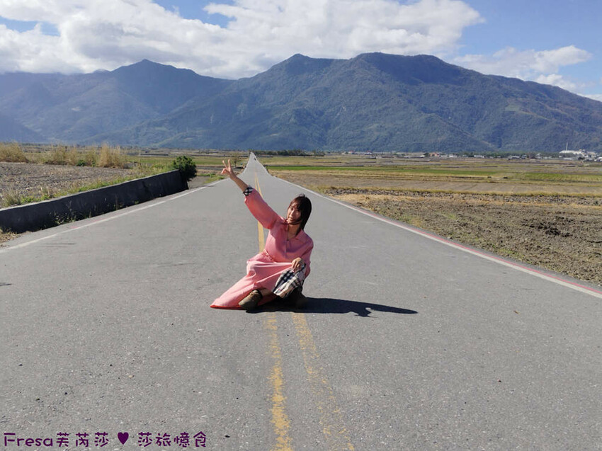 台東縣池上鄉台東景點【池上風情租車】池上火車站旁!俏亮造型四輪車超吸睛!