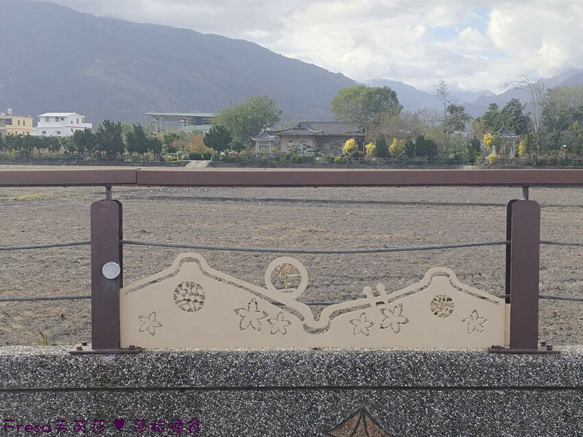 台東縣池上鄉台東景點【池上風情租車】池上火車站旁!俏亮造型四輪車超吸睛!