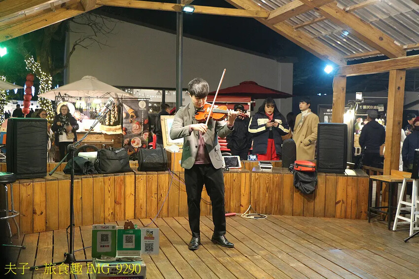 台東「2024鐵花燈之祭」第三季「極地童話」浪漫璀璨持續到2 台東「2024鐵花燈之祭」第三季「極地童話」浪漫璀璨持續到2