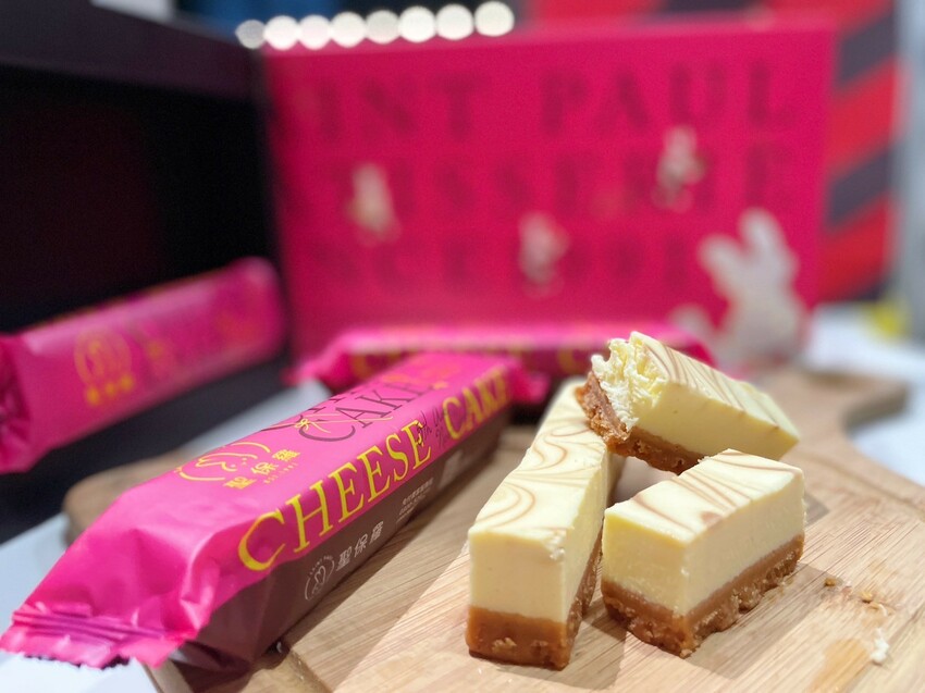 嘉義市東區甜點裡的微光浪漫｜《聖保羅烘焙花園》彌月蛋糕開箱，乳酪與奶凍卷幸福上桌。嘉義彌月蛋糕試吃、媽媽手冊贈品。