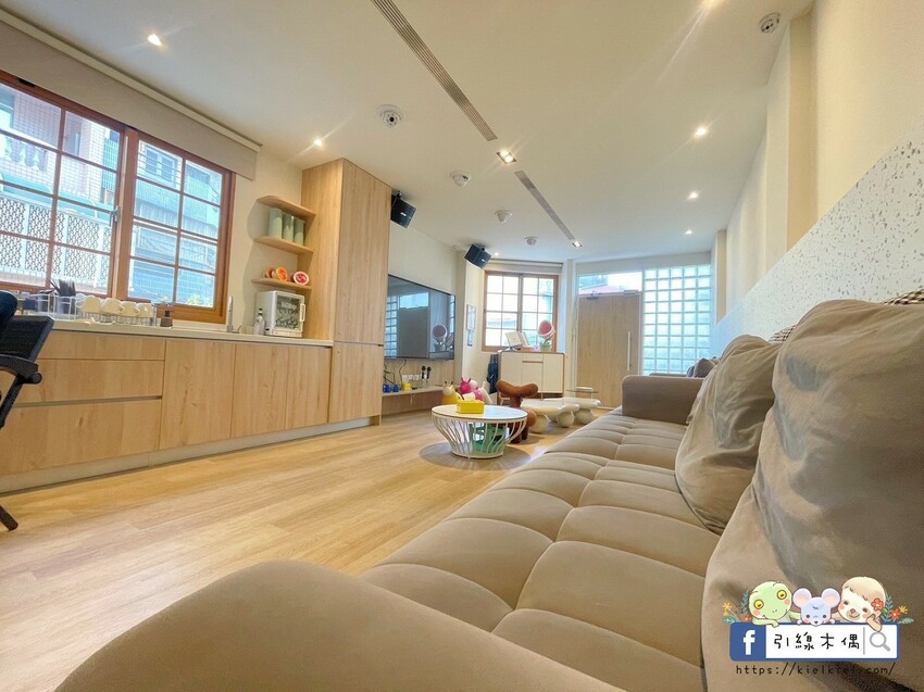 台南市安平區包棟玩出新高度|《九號和和民宿》如何讓旅行充滿溫度與樂趣。親子旅行的夢幻基地,滑梯泳池電動麻將露天烤肉。台南民宿。安平民宿。