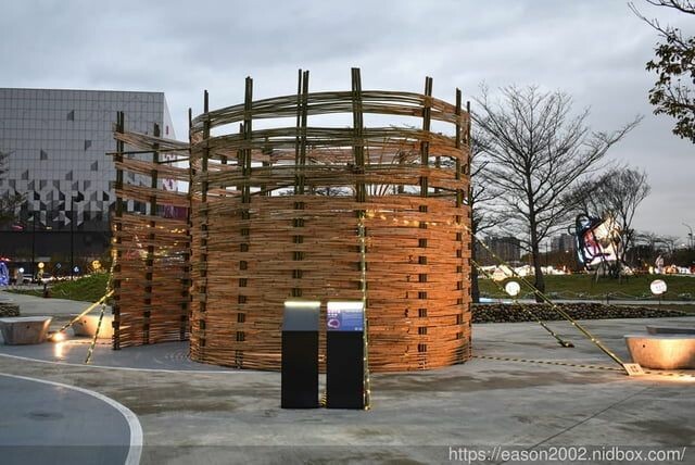 桃園市中壢區2025台灣燈會在桃園｜美食市集、多元市集、桃園好市 好玩、好吃又好逛，還能參加2025元宵節活動 -  就是這樣。吃喝玩樂。愛漂亮部落格 - FashionGuide 華人時尚專業評鑑