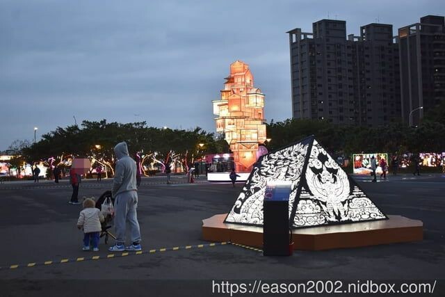 桃園市中壢區2025台灣燈會在桃園｜美食市集、多元市集、桃園好市 好玩、好吃又好逛，還能參加2025元宵節活動 -  就是這樣。吃喝玩樂。愛漂亮部落格 - FashionGuide 華人時尚專業評鑑