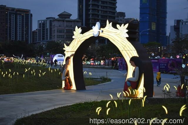桃園市中壢區2025台灣燈會在桃園｜美食市集、多元市集、桃園好市 好玩、好吃又好逛，還能參加2025元宵節活動 -  就是這樣。吃喝玩樂。愛漂亮部落格 - FashionGuide 華人時尚專業評鑑