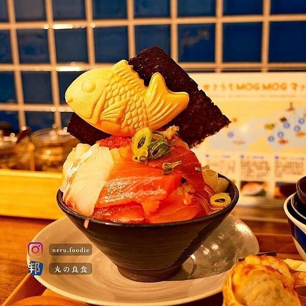 日本MOGMOG団 海鮮丼専門店｜廣島旅遊美食景點推薦 @neru.foodie / 丸の良食