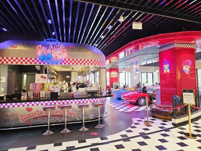 澳門2025【澳門新濠影匯酒店住宿】8字摩天輪、遊樂設施、接駁車、交通方式全攻略！