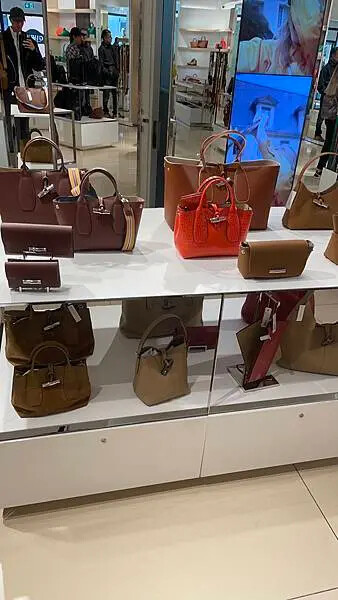 西班牙2024西班牙自由行-CP值最高的交通方式及折扣碼獲取方式-La Roca Village