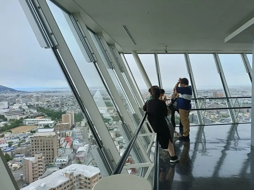 日本2024東京北海道|函館市電、五稜郭塔登高望遠~來五稜郭必吃MILKISSIMO義式冰淇淋!