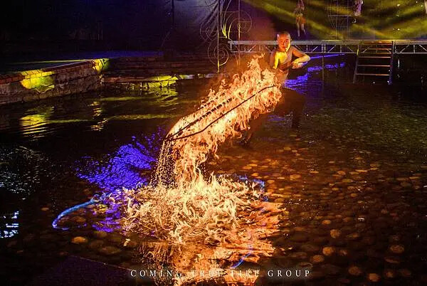 2025中港大排光雕展「光影中港 神幻秘境」 2025中港大排光雕展「光影中港 神幻秘境」