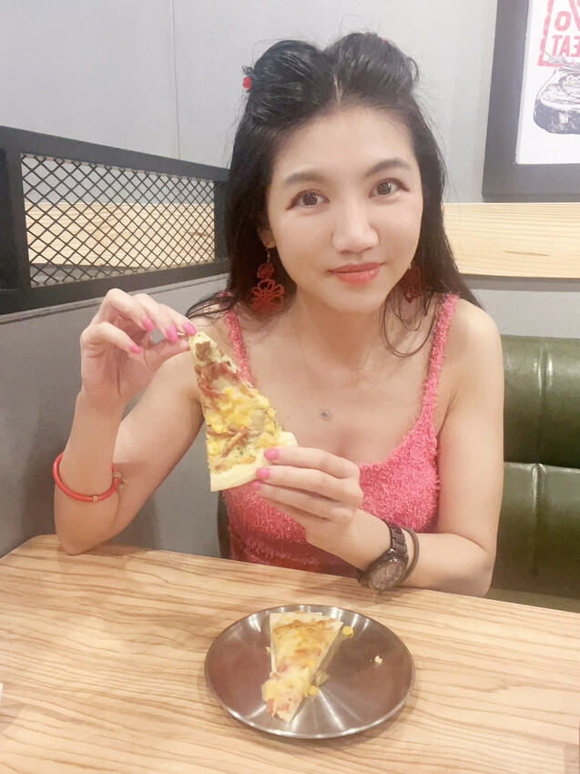 新北市板橋區【新北美食】孫東寶台式牛排教父PLUS館，餐點再升級，吃得飽也吃得更好！新北最強孫東寶板橋國慶店，新菜單【板橋美食】板橋聚餐推薦