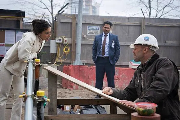 4-重裝制裁_劇照05_麥可潘納(左)、傑森史塔森(右) 4-重裝制裁_劇照05_麥可潘納(左)、傑森史塔森(右)