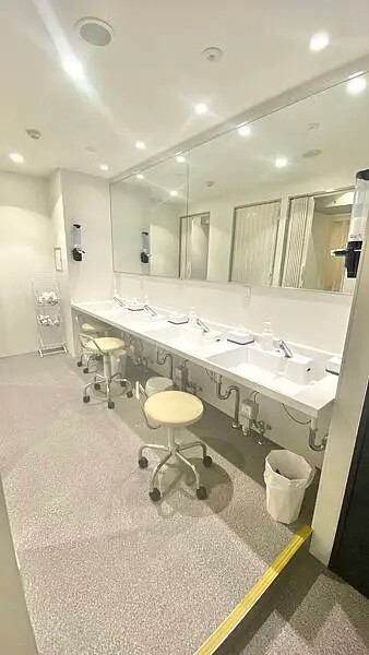 日本【日本住宿】東京一人獨旅｜淺草 LIGHTNING HOTEL 閃電飯店膠囊旅館開箱