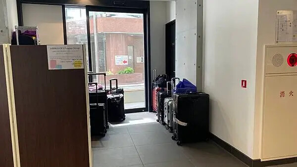 日本【日本住宿】東京一人獨旅｜淺草 LIGHTNING HOTEL 閃電飯店膠囊旅館開箱