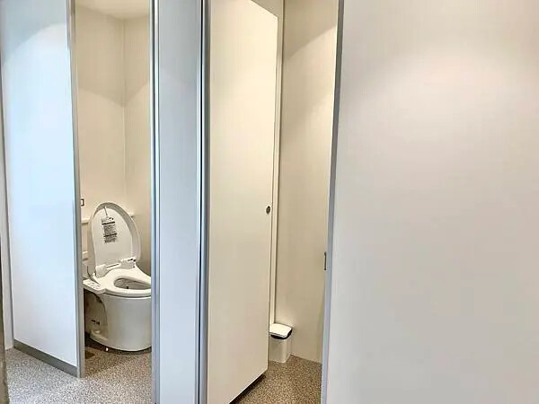 日本【日本住宿】東京一人獨旅｜淺草 LIGHTNING HOTEL 閃電飯店膠囊旅館開箱