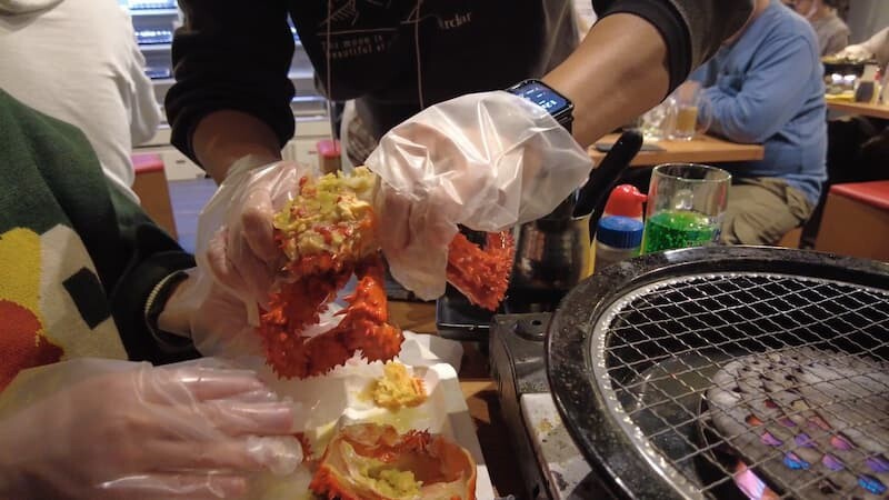 日本【日本北海道螃蟹放題】北海道超珍稀夢幻「花咲蟹」吃到飽|刺身|海鮮燒烤放題| 日本 東京 必吃 美食 推薦|