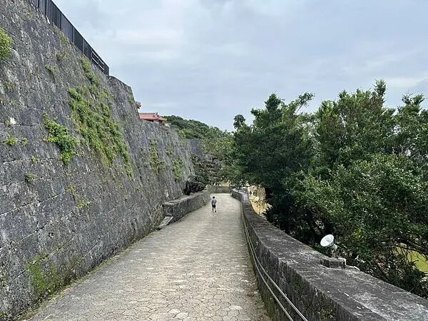 【日本沖繩必去景點推薦】10大沖繩那霸附近美食、景點懶人包(