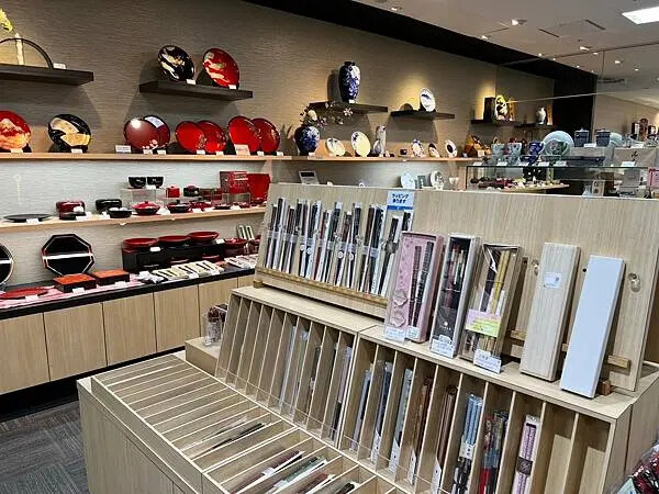 LINE_ALBUM_20241206沖繩DAY01_241210_108 LINE_ALBUM_20241206沖繩DAY01_241210_108