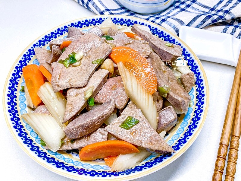 烹飪筆記│豆腐肉餅,簡單好吃的絞肉和豆腐混搭料理