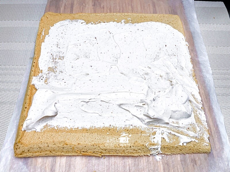 烘焙筆記│咖啡蛋糕捲,用咖啡抹醬取代咖啡液入口即化的柔軟度