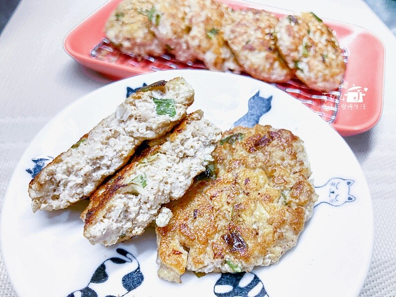 烹飪筆記│豆腐肉餅,簡單好吃的絞肉和豆腐混搭料理