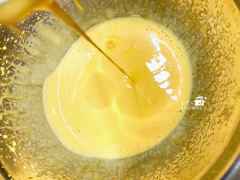 烘焙筆記│咖啡蛋糕捲,用咖啡抹醬取代咖啡液入口即化的柔軟度