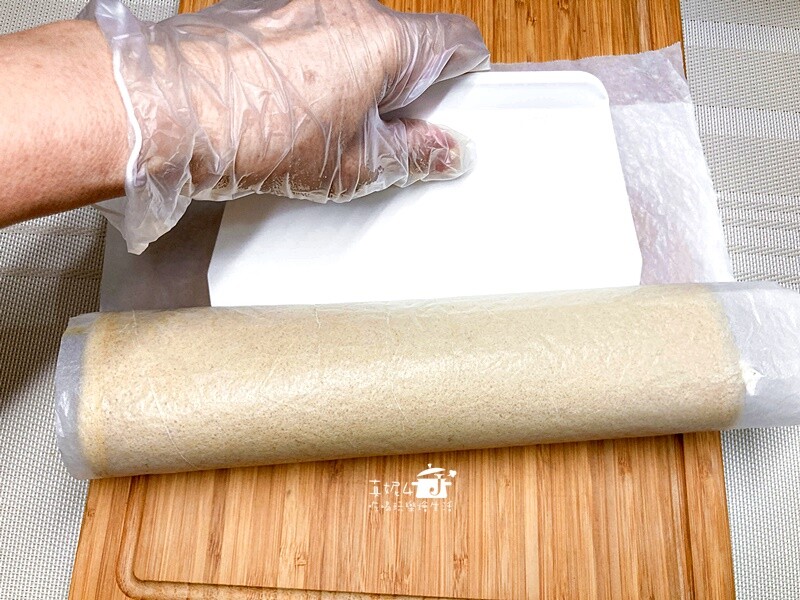 烘焙筆記│咖啡蛋糕捲,用咖啡抹醬取代咖啡液入口即化的柔軟度