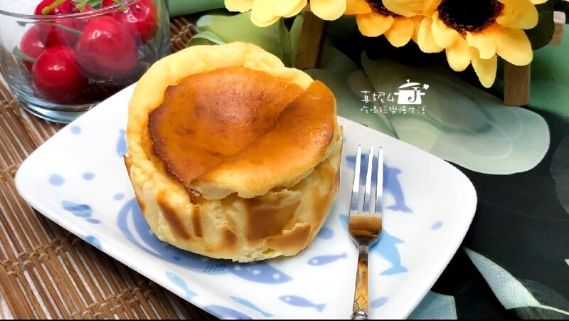 烘焙筆記│石榴軟心芝士蛋糕,調色來自好吃也好看的果汁粉