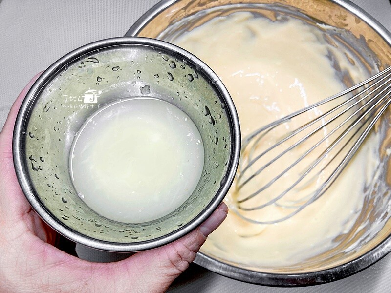 烘焙筆記│石榴軟心芝士蛋糕,調色來自好吃也好看的果汁粉