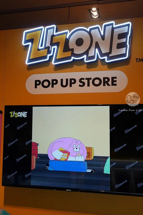 韓國超人氣粉紅貓台中登場!!ZIZONE夏日假期快閃店粉嫩可愛周邊、拍貼機，只到10/27!!