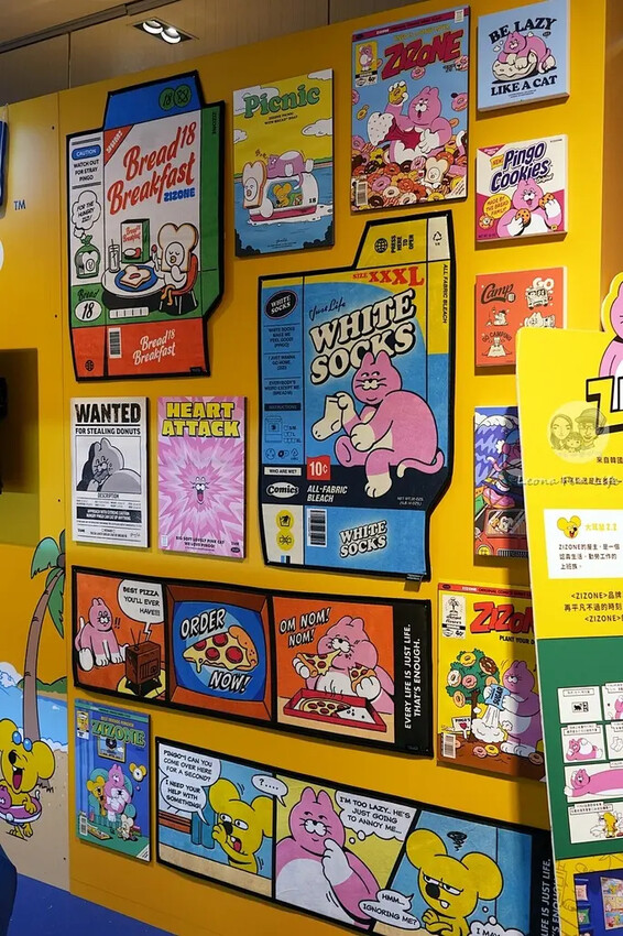 韓國超人氣粉紅貓台中登場!!ZIZONE夏日假期快閃店粉嫩可愛周邊、拍貼機，只到10/27!!