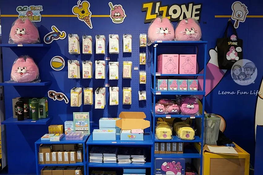 韓國超人氣粉紅貓台中登場!!ZIZONE夏日假期快閃店粉嫩可愛周邊、拍貼機，只到10/27!!