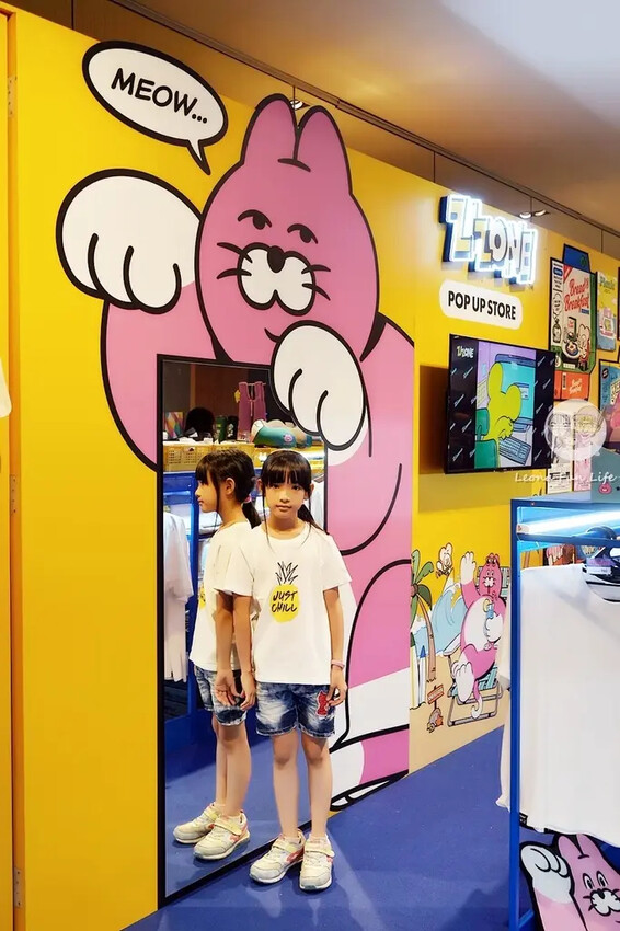 韓國超人氣粉紅貓台中登場!!ZIZONE夏日假期快閃店粉嫩可愛周邊、拍貼機，只到10/27!!
