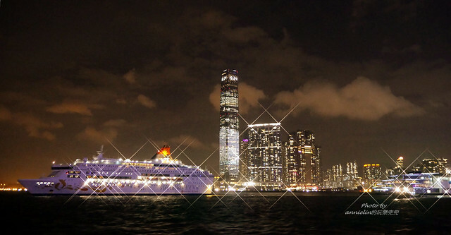 香港◎【香港 四天自由行攻略(day1.)】太銷魂必吃~橋底辣蟹,華仔迷必追~聰嫂甜品,維港遊必搭~張保仔號!